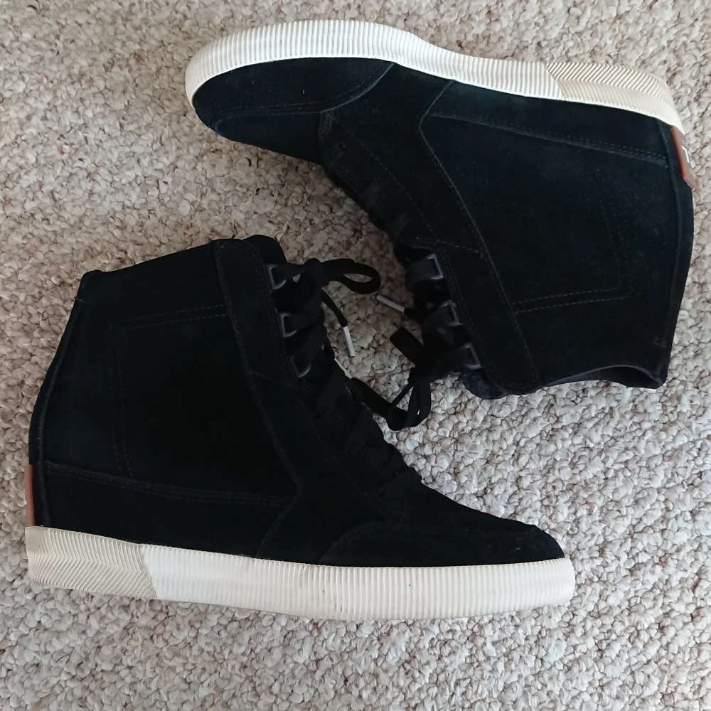 SOREL black suede Out N About Wedge II Shoe size 9.5